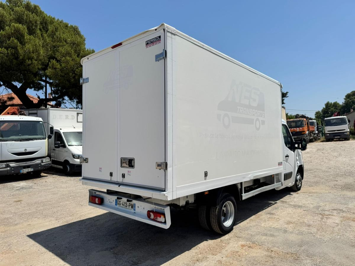Renault Master 2.5 DCI 150 - Лекотоварен автомобил фургон: снимка 4 Renault Master 2.5 DCI 150 - Лекотоварен автомобил фургон: снимка 4