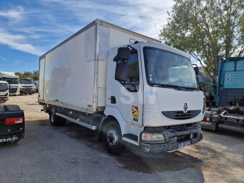 Renault Midlum 180 DCI - Камион фургон: снимка 2 Renault Midlum 180 DCI - Камион фургон: снимка 2