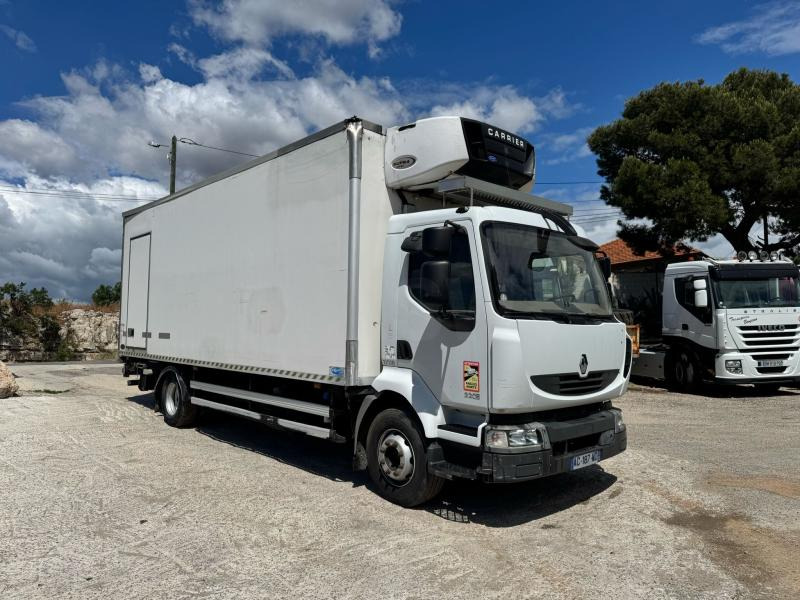 Renault Midlum 220 DXI - Рефрижератор камион: снимка 3 Renault Midlum 220 DXI - Рефрижератор камион: снимка 3