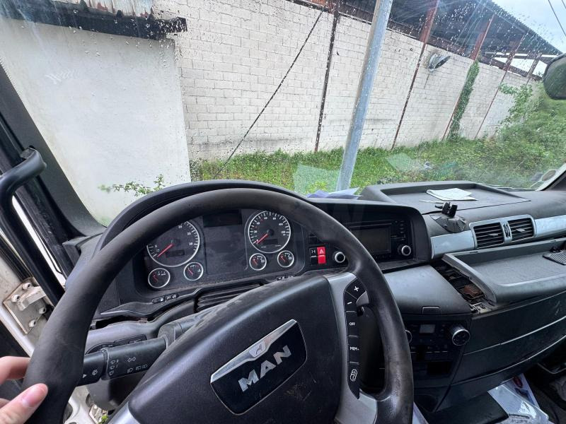 MAN TGX 18.480 - Влекач: снимка 5 MAN TGX 18.480 - Влекач: снимка 5