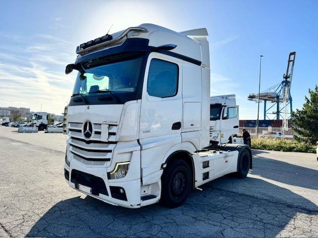 Mercedes ACTROS 1851 - Влекач: снимка 1 Mercedes ACTROS 1851 - Влекач: снимка 1