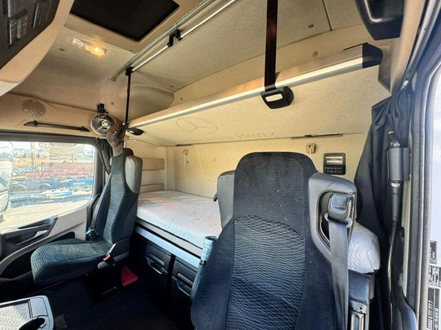 Mercedes ACTROS 1853 RETARDER - Влекач: снимка 4 Mercedes ACTROS 1853 RETARDER - Влекач: снимка 4