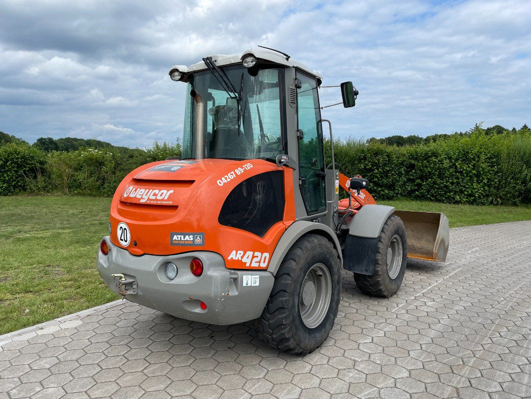 Atlas AR420 - Колесен товарач: снимка 2 Atlas AR420 - Колесен товарач: снимка 2