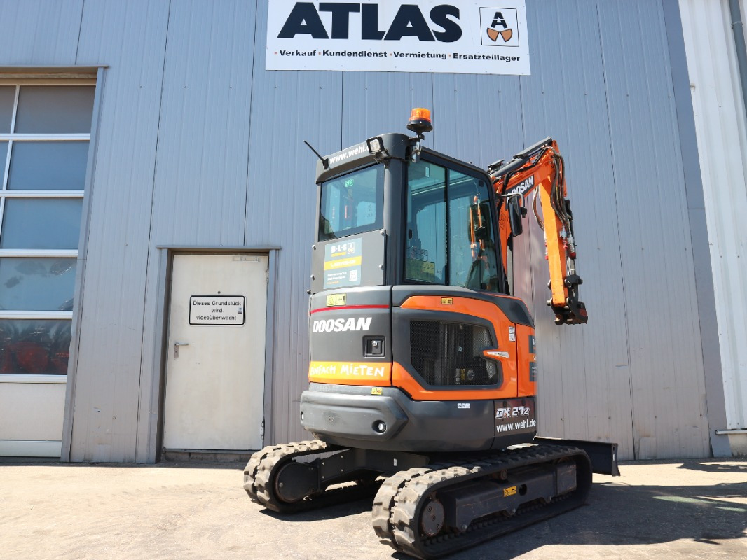 Doosan DX27Z-7 - Мини багер: снимка 3 Doosan DX27Z-7 - Мини багер: снимка 3