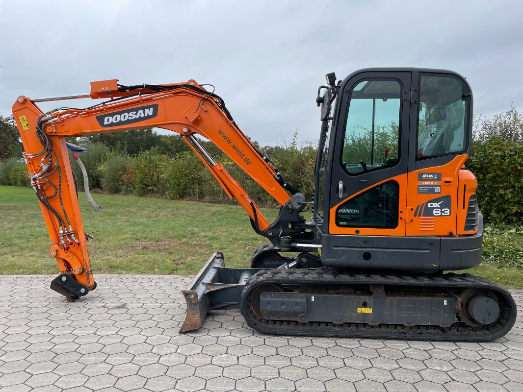 Doosan DX63-3 - Мини багер: снимка 3 Doosan DX63-3 - Мини багер: снимка 3