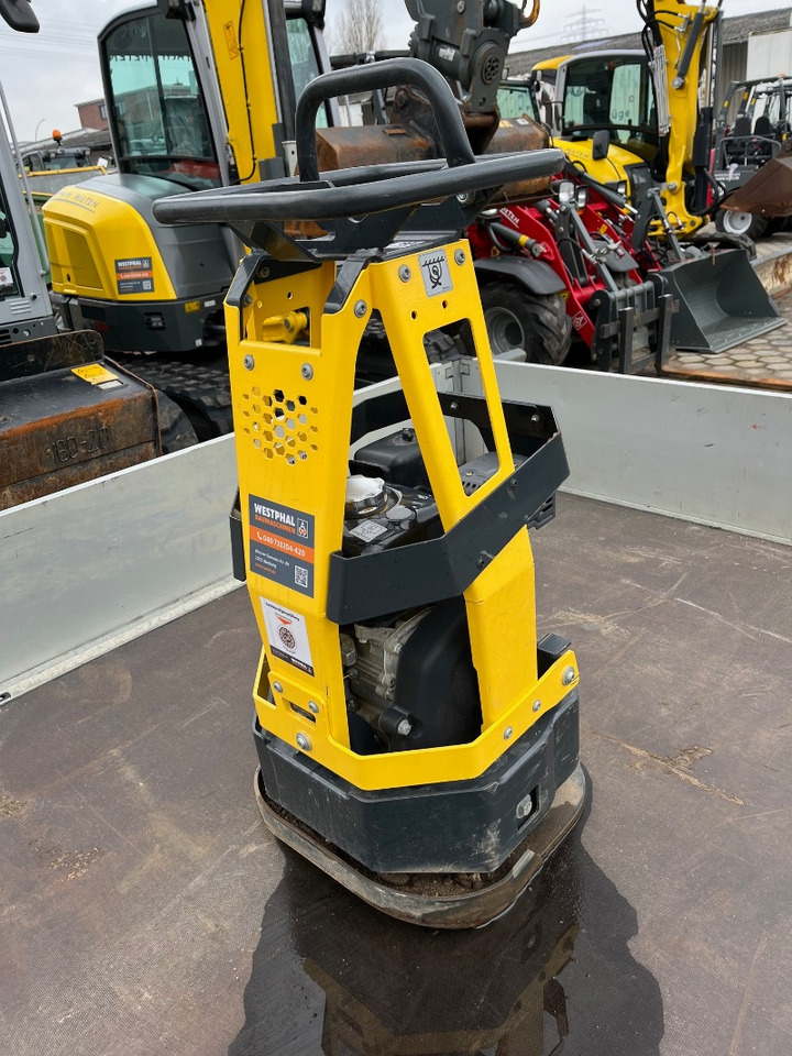 Bomag BR95 - Строителна техника: снимка 1 Bomag BR95 - Строителна техника: снимка 1