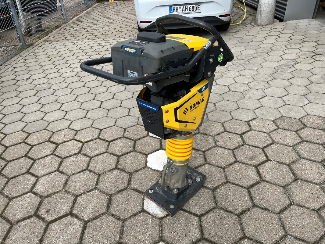 Bomag BT60E - Строителна техника: снимка 2 Bomag BT60E - Строителна техника: снимка 2