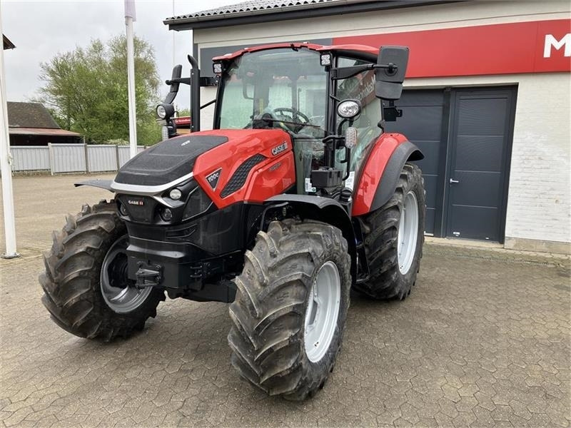 Case IH Farmall 100C - Трактор: снимка 1 Case IH Farmall 100C - Трактор: снимка 1