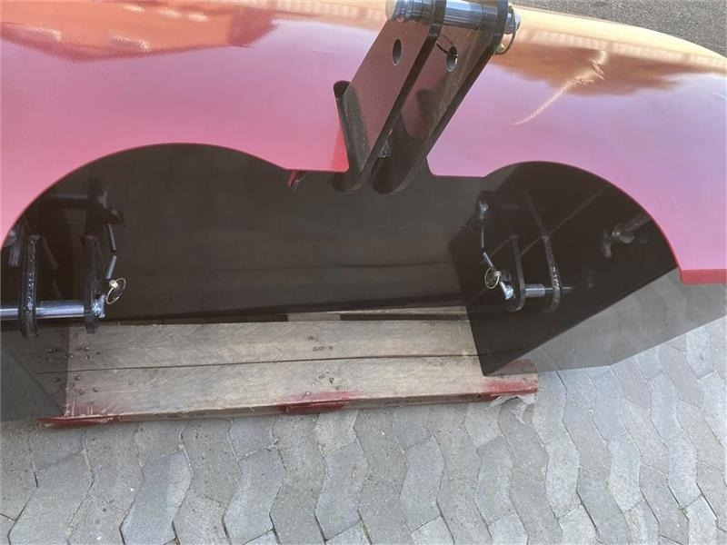 Case IH Frontvægtklods 1500 kg - Противовес: снимка 3 Case IH Frontvægtklods 1500 kg - Противовес: снимка 3