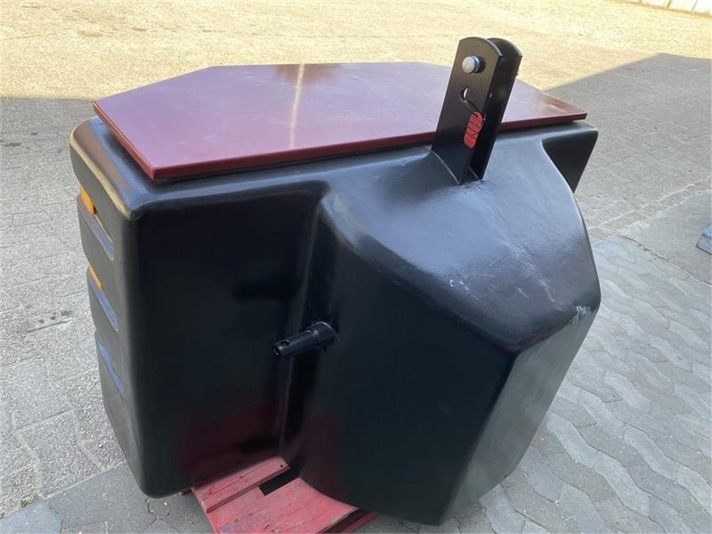 Case IH Frontvægtklods 1800 kg - Противовес: снимка 3 Case IH Frontvægtklods 1800 kg - Противовес: снимка 3