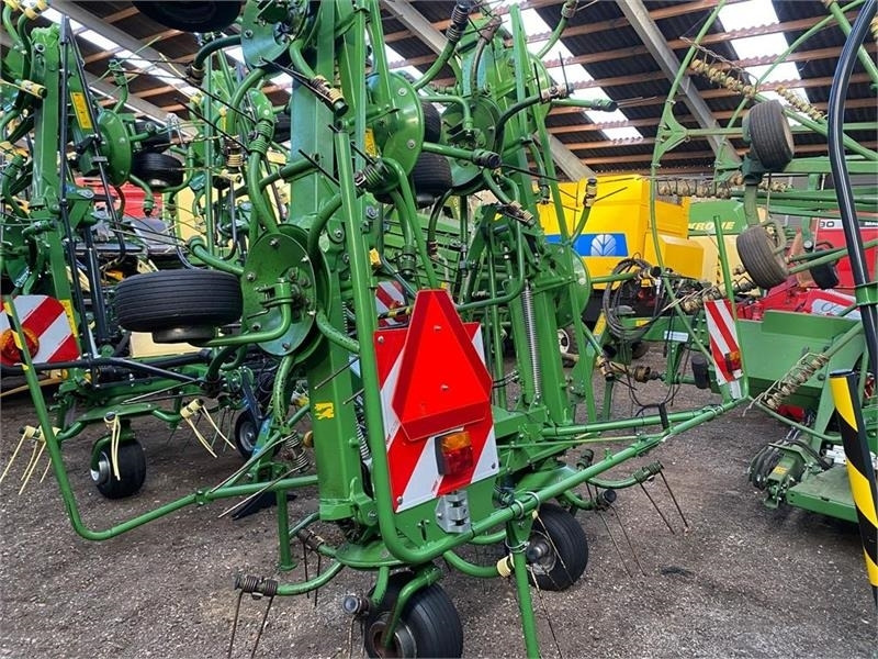 Krone KW 8.82/8 - Гребло/ Сенообръщачка: снимка 3 Krone KW 8.82/8 - Гребло/ Сенообръщачка: снимка 3
