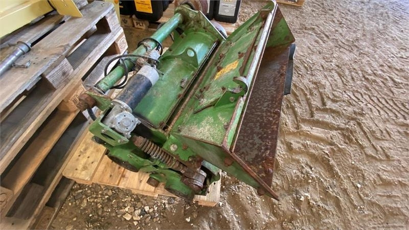 Krone corncraker Big X 700-1100 - Машина за сено и фураж: снимка 1 Krone corncraker Big X 700-1100 - Машина за сено и фураж: снимка 1