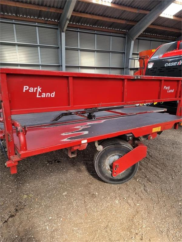 Massey Ferguson >190 bigpallepresser Parkland Ballevogn - Сламопреса за квадратни бали: снимка 5 Massey Ferguson >190 bigpallepresser Parkland Ballevogn - Сламопреса за квадратни бали: снимка 5