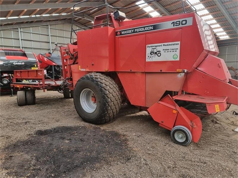 Massey Ferguson >190 bigpallepresser Parkland Ballevogn - Сламопреса за квадратни бали: снимка 1 Massey Ferguson >190 bigpallepresser Parkland Ballevogn - Сламопреса за квадратни бали: снимка 1