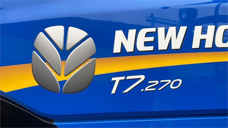 Трактор New Holland T7.270 AutoCommand T7.270: снимка 11