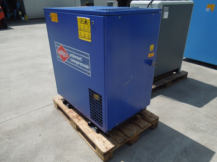AIRPRESS RLE20-10 - Компресор за въздух: снимка 2 AIRPRESS RLE20-10 - Компресор за въздух: снимка 2