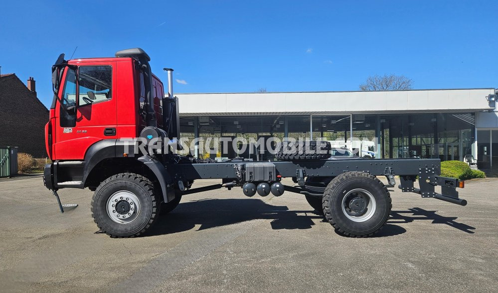 IVECO ASTRA HD9 44.38 12.9L TURBO DIESEL chassis cab heavy duty 4x4 single rear - EXPORT OUT EU - Шаси кабина: снимка 5 IVECO ASTRA HD9 44.38 12.9L TURBO DIESEL chassis cab heavy duty 4x4 single rear - EXPORT OUT EU - Шаси кабина: снимка 5