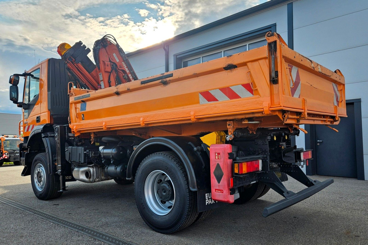 Iveco Trakker 190T33 4x4 Euro5 Kran Atlas Funk - Самосвал камион, Камион с кран: снимка 3 Iveco Trakker 190T33 4x4 Euro5 Kran Atlas Funk - Самосвал камион, Камион с кран: снимка 3