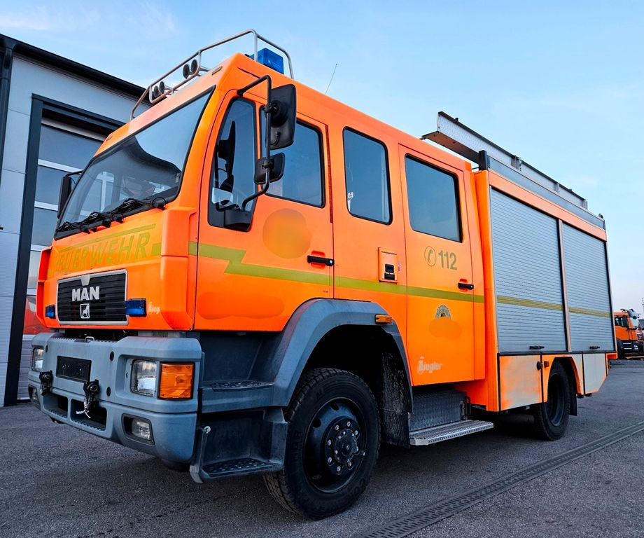 MAN 14.224 L80 4x4 Feuerwehr LF16 Ziegler - Камион: снимка 1 MAN 14.224 L80 4x4 Feuerwehr LF16 Ziegler - Камион: снимка 1