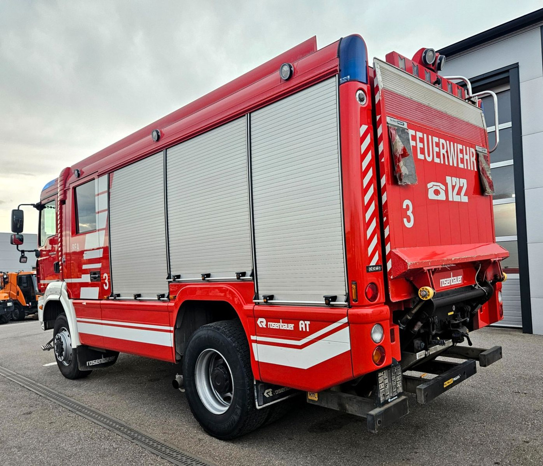 MAN TGM 18.330 4x4 Feuerwehr Rosenbauer RFA - Камион: снимка 3 MAN TGM 18.330 4x4 Feuerwehr Rosenbauer RFA - Камион: снимка 3