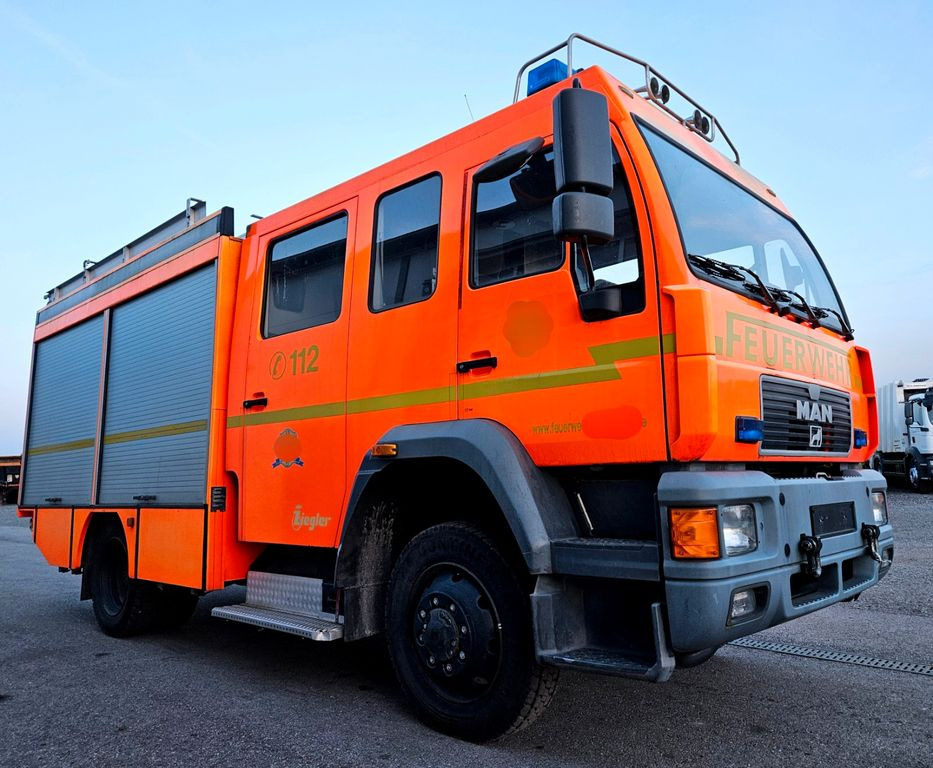 MAN 14.224 L80 4x4 Feuerwehr LF16 Ziegler MAN 14.224 L80 4x4 Feuerwehr LF16 Ziegler - Пожарна кола: снимка 4 MAN 14.224 L80 4x4 Feuerwehr LF16 Ziegler MAN 14.224 L80 4x4 Feuerwehr LF16 Ziegler - Пожарна кола: снимка 4