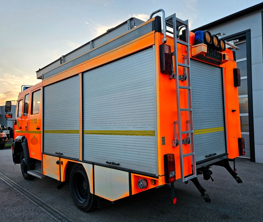 MAN 14.224 L80 4x4 Feuerwehr LF16 Ziegler MAN 14.224 L80 4x4 Feuerwehr LF16 Ziegler - Пожарна кола: снимка 3 MAN 14.224 L80 4x4 Feuerwehr LF16 Ziegler MAN 14.224 L80 4x4 Feuerwehr LF16 Ziegler - Пожарна кола: снимка 3