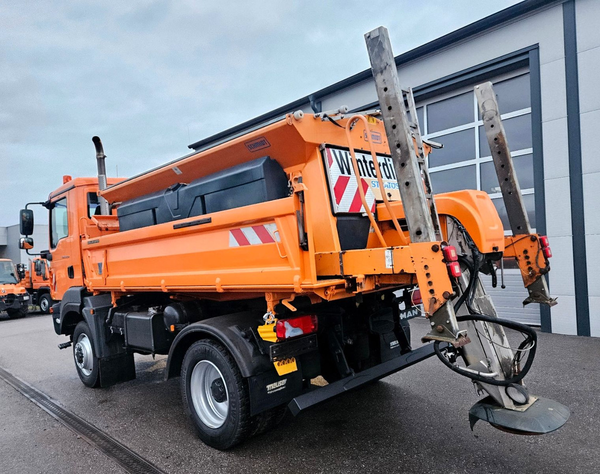 MAN TGM 13.250 4x4 Euro5 Winterdienst - Самосвал камион: снимка 3 MAN TGM 13.250 4x4 Euro5 Winterdienst - Самосвал камион: снимка 3