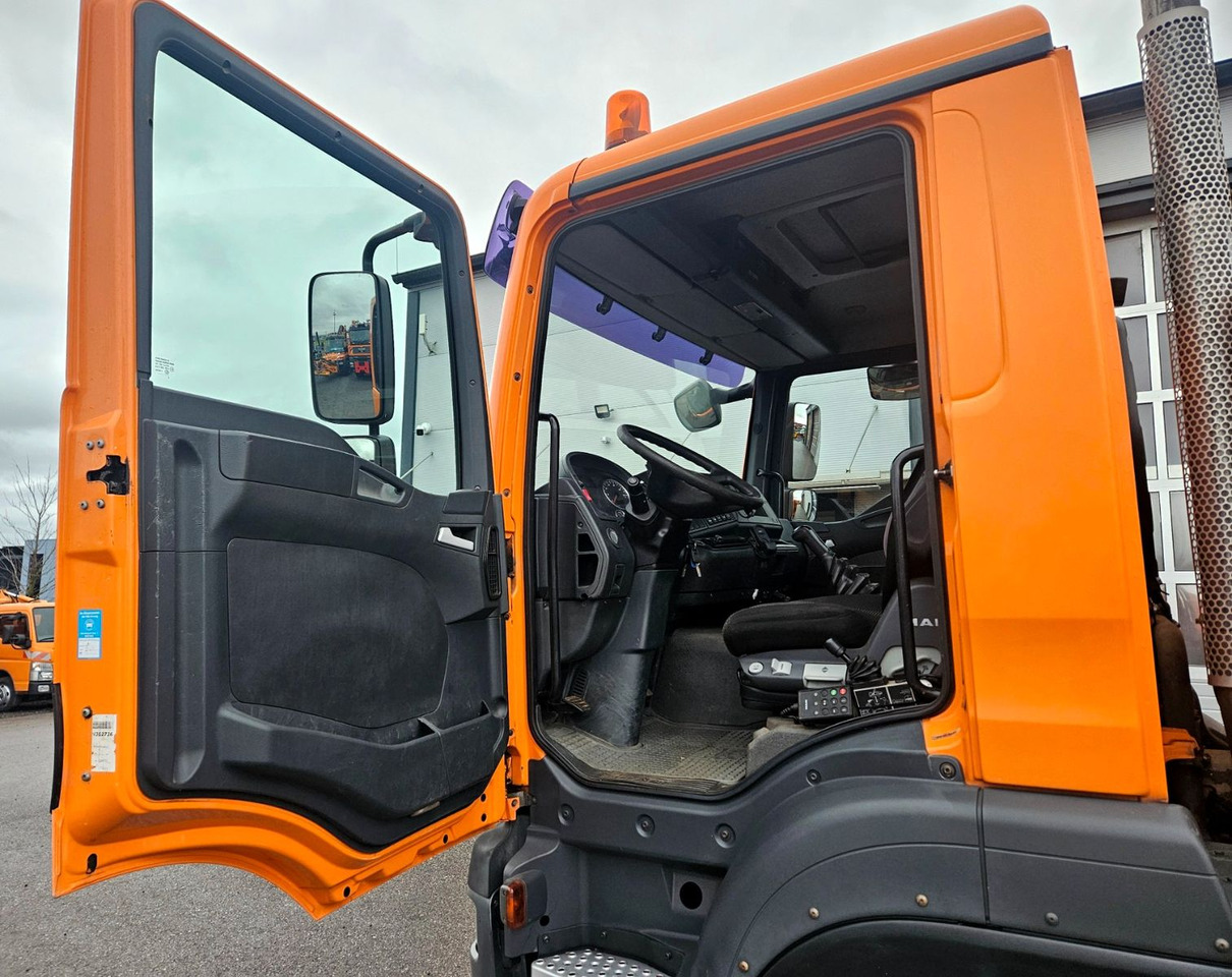 Самосвал камион MAN TGM 13.250 4x4 Euro5 Winterdienst: снимка 20 Самосвал камион MAN TGM 13.250 4x4 Euro5 Winterdienst: снимка 20