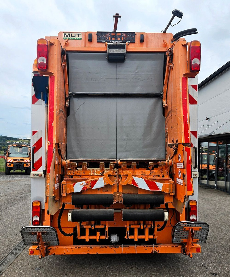 MAN TGM 18.250 Rotopress MUT FAUN 4x2 Euro5 - Боклукчийска кола: снимка 4 MAN TGM 18.250 Rotopress MUT FAUN 4x2 Euro5 - Боклукчийска кола: снимка 4