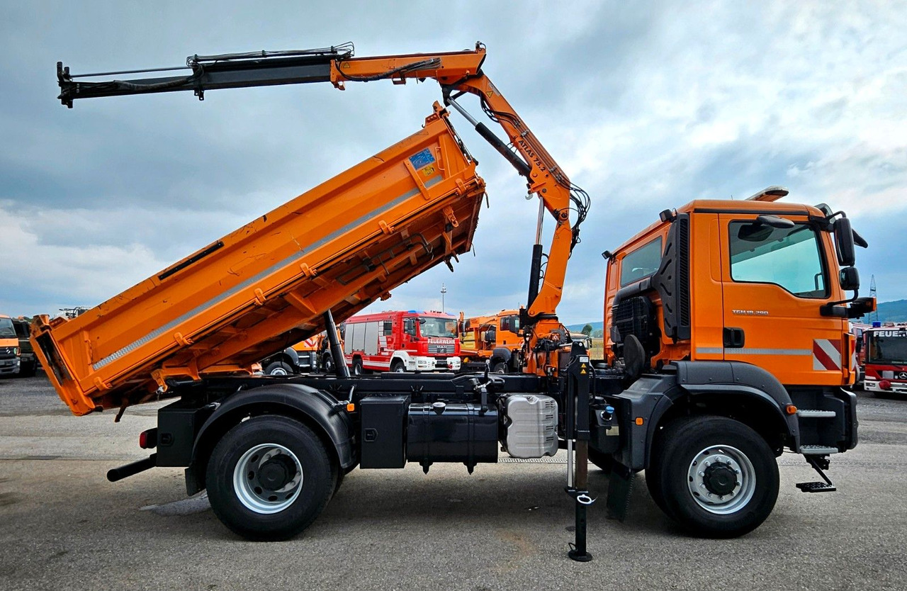 MAN TGM 18.290 4x4 Atlas 75.2 Kran Funk Euro6 - Самосвал камион, Камион с кран: снимка 2 MAN TGM 18.290 4x4 Atlas 75.2 Kran Funk Euro6 - Самосвал камион, Камион с кран: снимка 2
