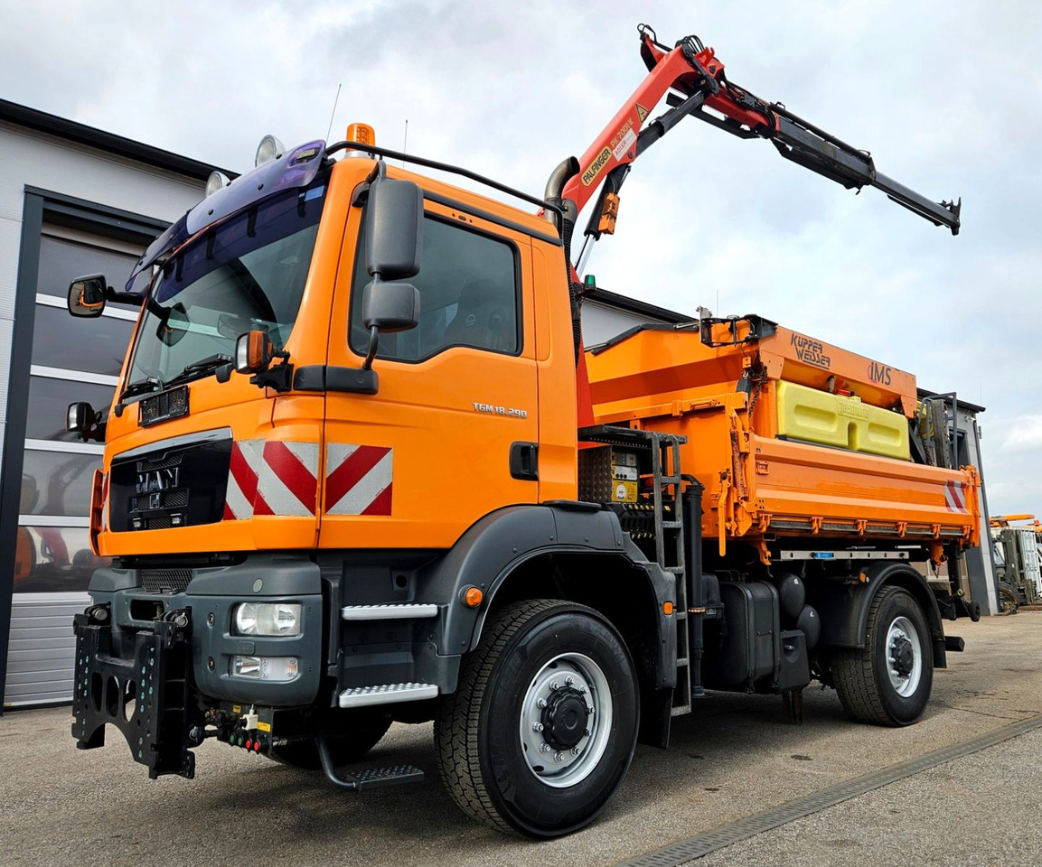 MAN TGM 18.290 4x4 Palfinger PK7001 Kran Funk Euro5 - Самосвал камион, Камион с кран: снимка 1 MAN TGM 18.290 4x4 Palfinger PK7001 Kran Funk Euro5 - Самосвал камион, Камион с кран: снимка 1