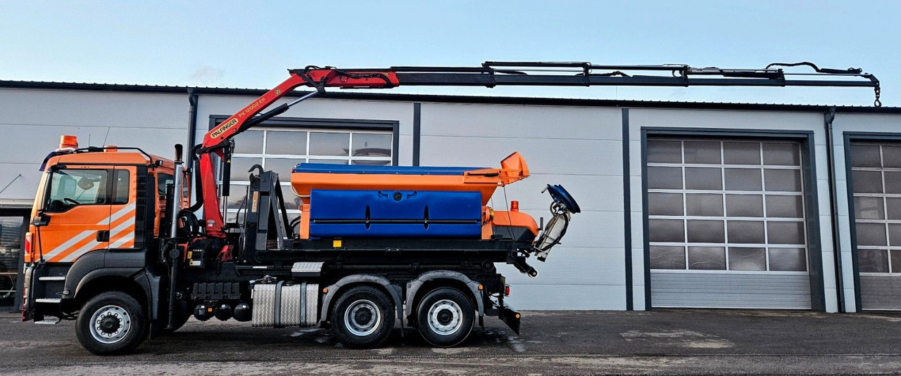 MAN TGS 28.400 6x4-4 BL Palfinger PK12002 Kran Euro5 - Мултилифт с кука камион, Камион с кран: снимка 2 MAN TGS 28.400 6x4-4 BL Palfinger PK12002 Kran Euro5 - Мултилифт с кука камион, Камион с кран: снимка 2
