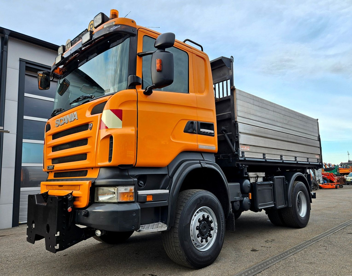 Scania R380 4x4 Winterdienst Euro4 - Самосвал камион: снимка 4 Scania R380 4x4 Winterdienst Euro4 - Самосвал камион: снимка 4