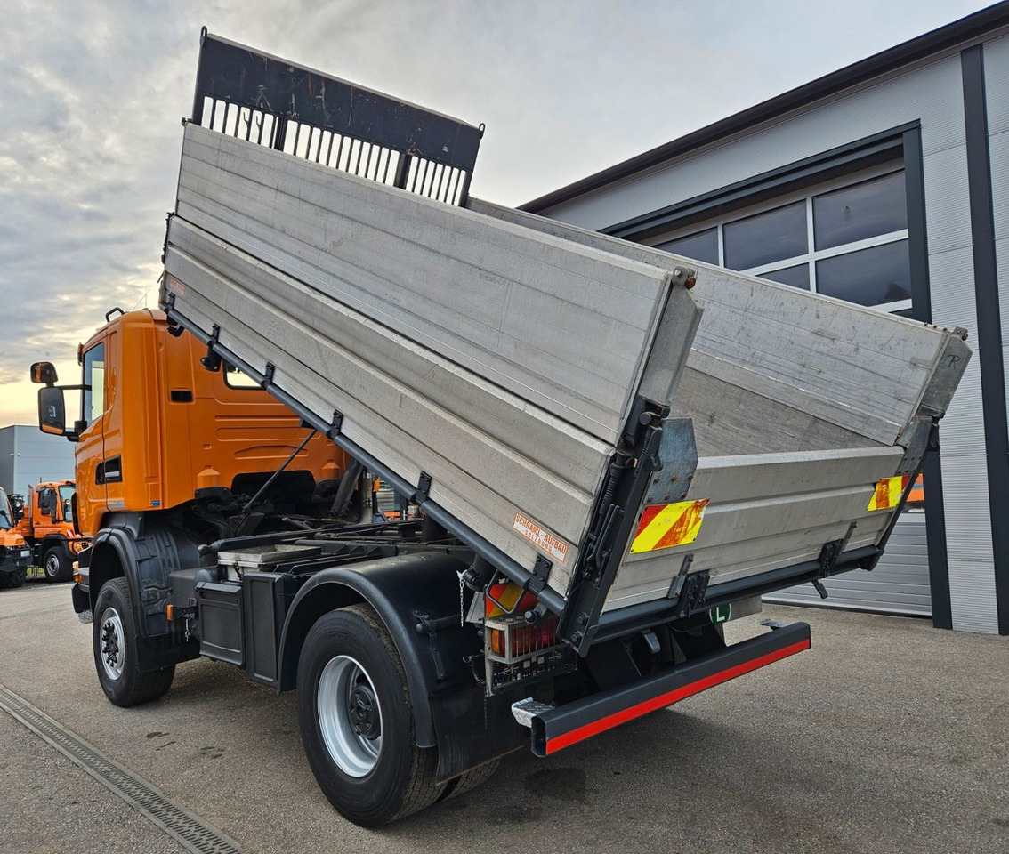 Scania R380 4x4 Winterdienst Euro4 - Самосвал камион: снимка 3 Scania R380 4x4 Winterdienst Euro4 - Самосвал камион: снимка 3