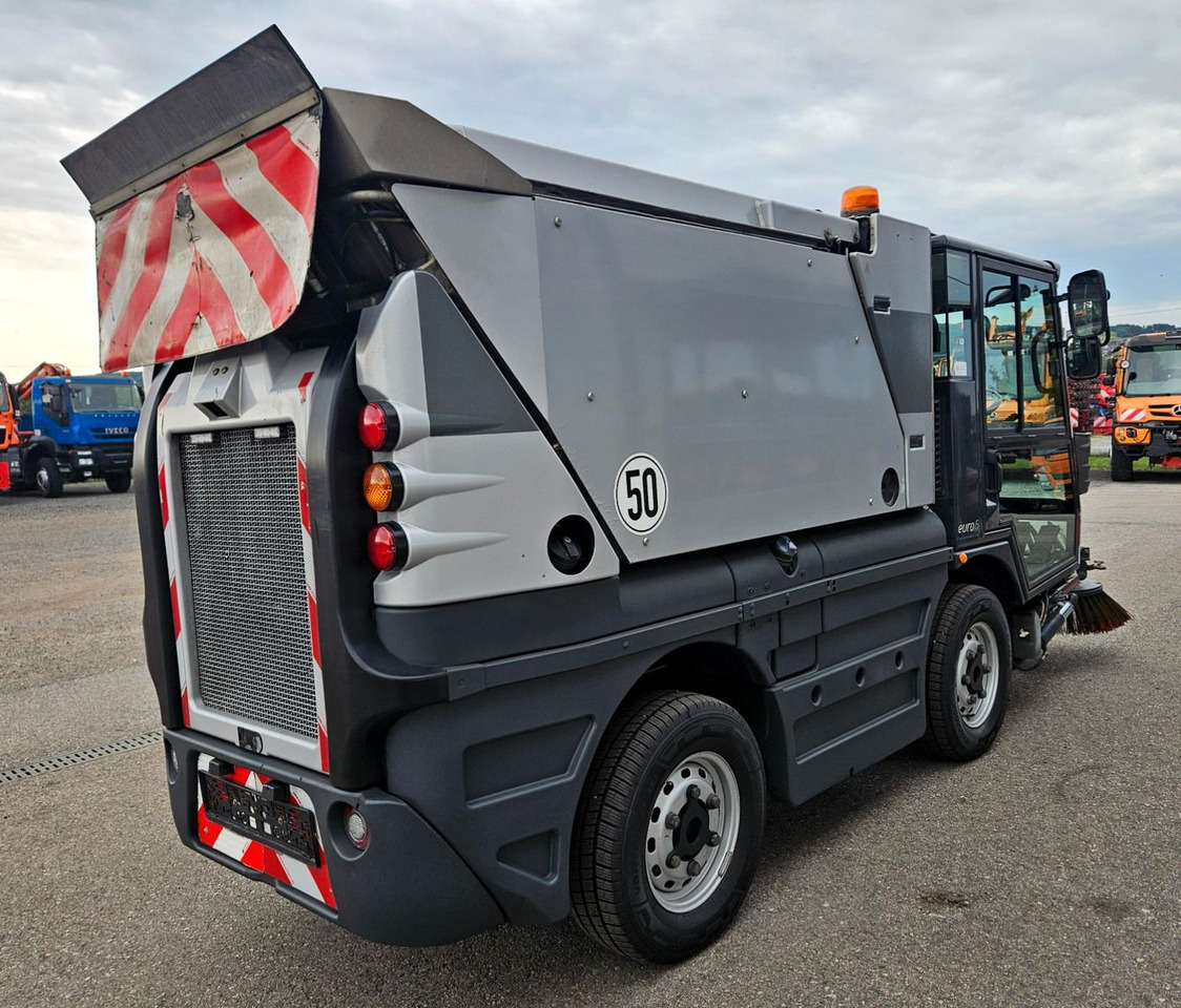 Schmidt Swingo Compact 200 Euro6 - Мотометачна машина: снимка 4 Schmidt Swingo Compact 200 Euro6 - Мотометачна машина: снимка 4