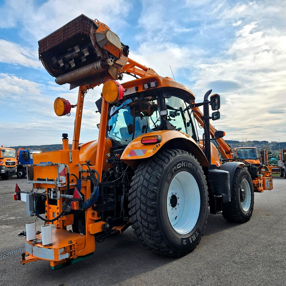 Steyr CVT 6130 Mulag MKM700 Mähkombination Kommunal - Трактор за комунални дейности: снимка 5 Steyr CVT 6130 Mulag MKM700 Mähkombination Kommunal - Трактор за комунални дейности: снимка 5