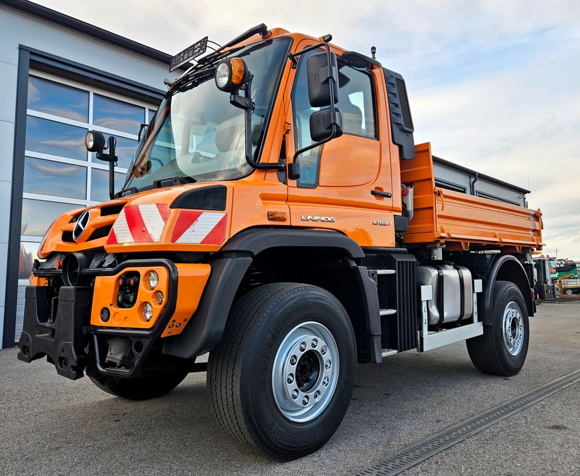 Unimog U527 UGE Euro6 VarioPilot Hydrostat - Самосвал камион: снимка 1 Unimog U527 UGE Euro6 VarioPilot Hydrostat - Самосвал камион: снимка 1