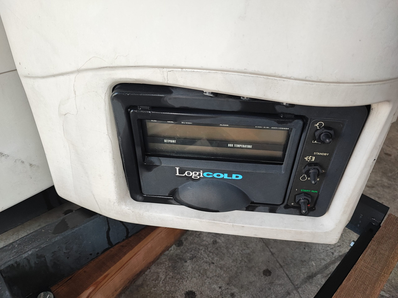 Motore Frigo Carrier Vector 1550 - Хладилен агрегат: снимка 3 Motore Frigo Carrier Vector 1550 - Хладилен агрегат: снимка 3