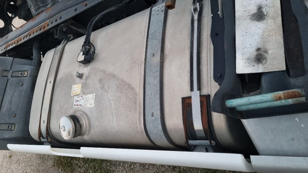 MAN TGX E6 pezzi di ricambio - Резервни части за Камион: снимка 1 MAN TGX E6 pezzi di ricambio - Резервни части за Камион: снимка 1