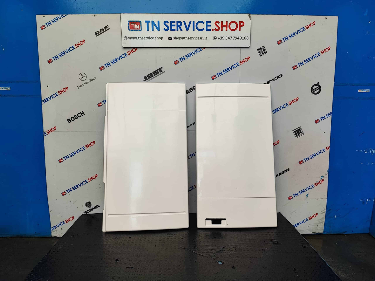 Porte motore frigo Carrier Vector 1550 nuove - Резервни части за Хладилен агрегат: снимка 5 Porte motore frigo Carrier Vector 1550 nuove - Резервни части за Хладилен агрегат: снимка 5