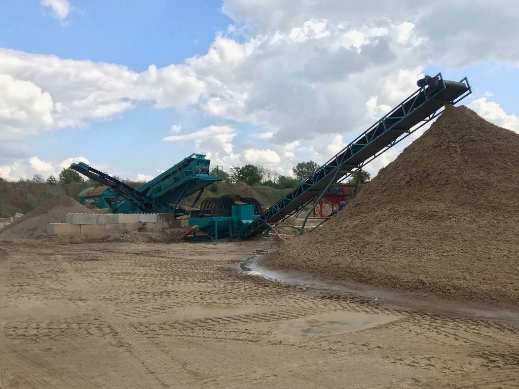 PowerScreen Chieftain 1800 - Пресевна инсталация: снимка 5 PowerScreen Chieftain 1800 - Пресевна инсталация: снимка 5