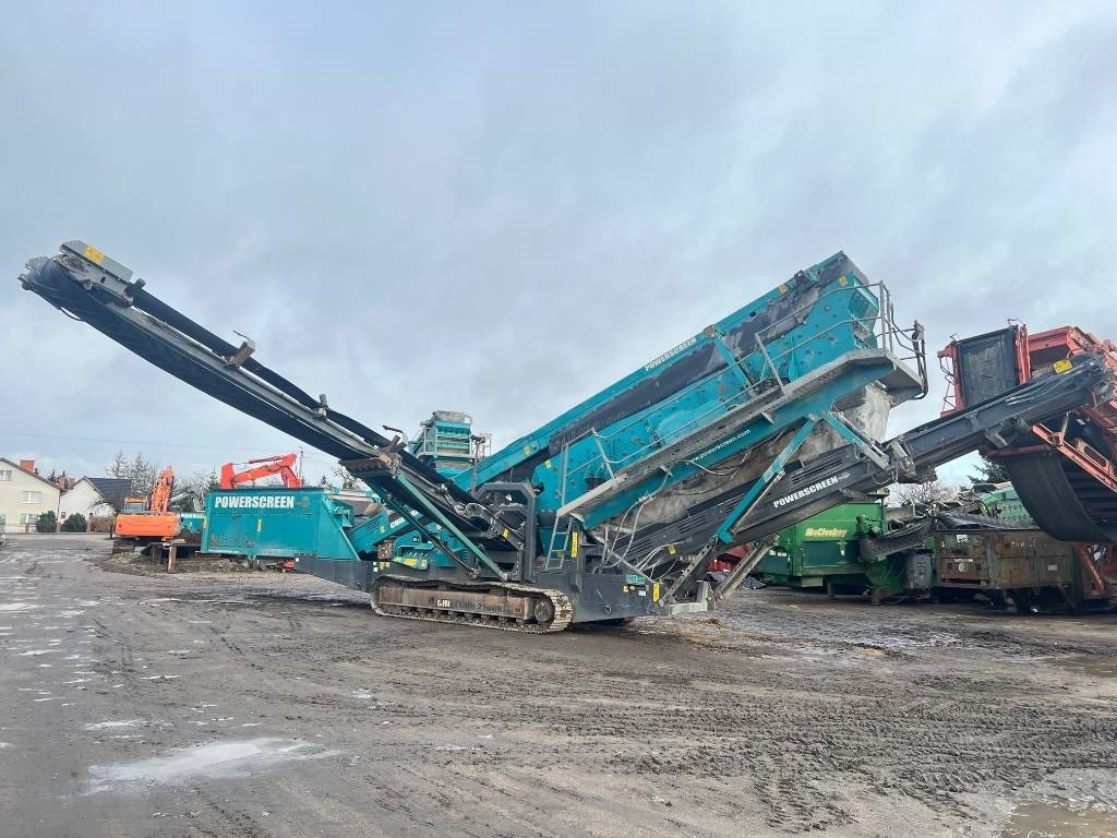 PowerScreen Chieftain 2100X 3D - Пресевна инсталация: снимка 3 PowerScreen Chieftain 2100X 3D - Пресевна инсталация: снимка 3