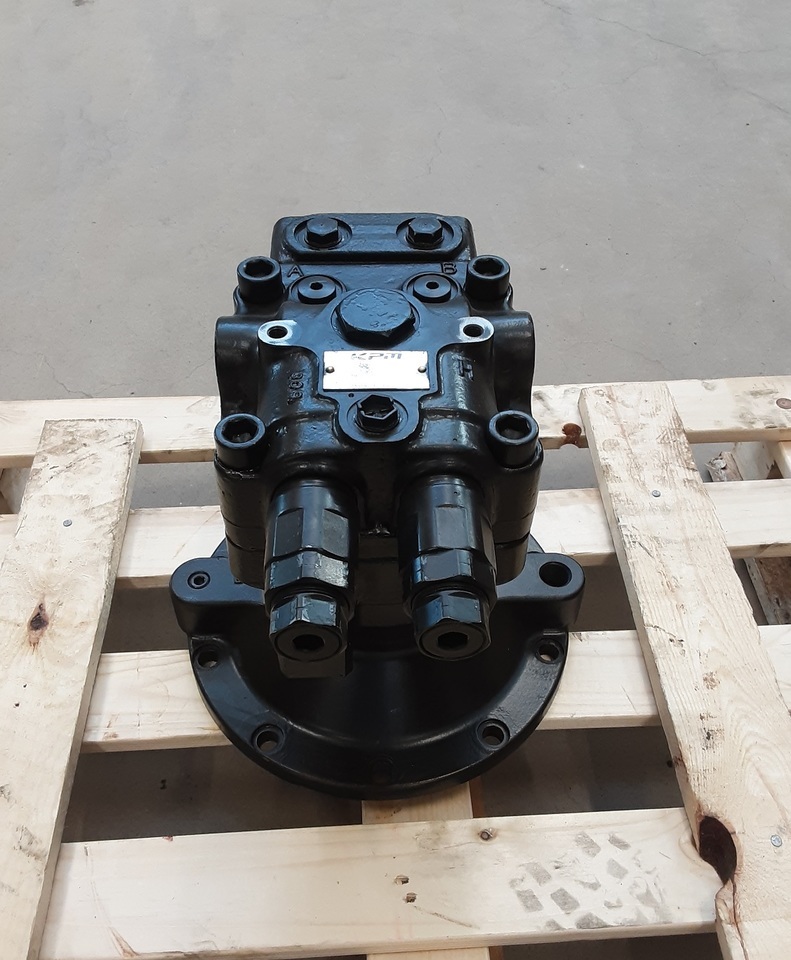Kawasaki YX15V00005F3 - Редуктор на въртене за Верижен багер: снимка 1 Kawasaki YX15V00005F3 - Редуктор на въртене за Верижен багер: снимка 1