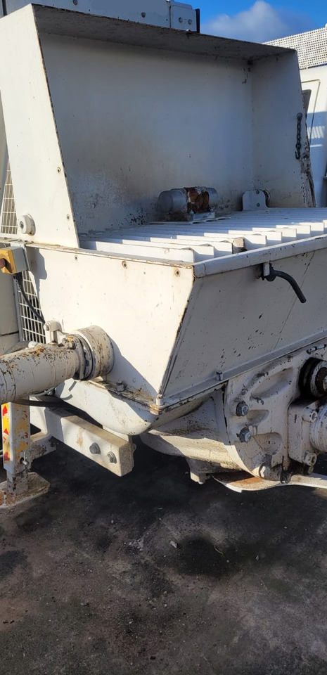 SCHWING STETTER 1800 - Стационарна бетон помпа: снимка 3 SCHWING STETTER 1800 - Стационарна бетон помпа: снимка 3