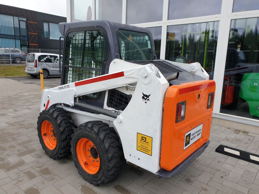 BOBCAT Bobcat S450 - Мини челен товарач: снимка 3 BOBCAT Bobcat S450 - Мини челен товарач: снимка 3