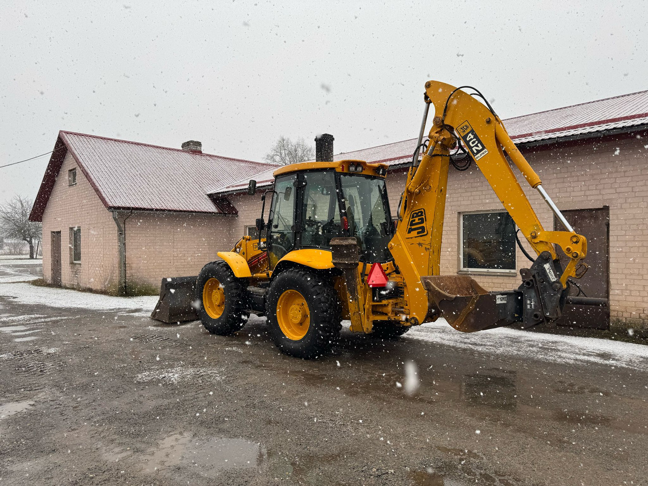 JCB 4CN - Багер-товарач: снимка 3 JCB 4CN - Багер-товарач: снимка 3