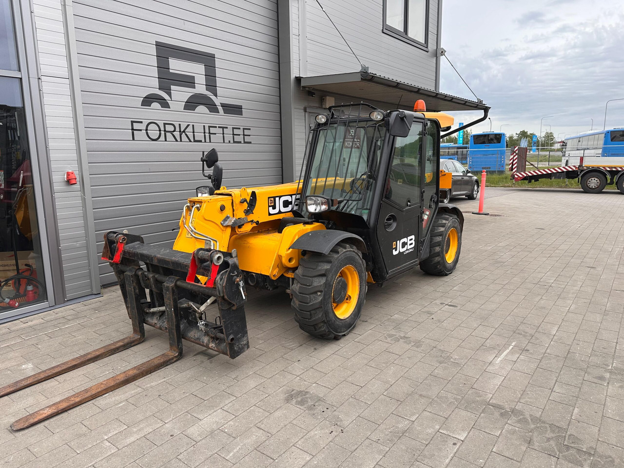 JCB 525-60 - Телескопичен товарач: снимка 1 JCB 525-60 - Телескопичен товарач: снимка 1