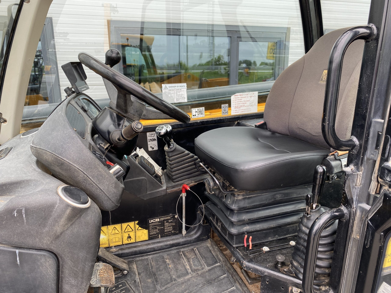 JCB 540-140 - Телескопичен товарач: снимка 5 JCB 540-140 - Телескопичен товарач: снимка 5