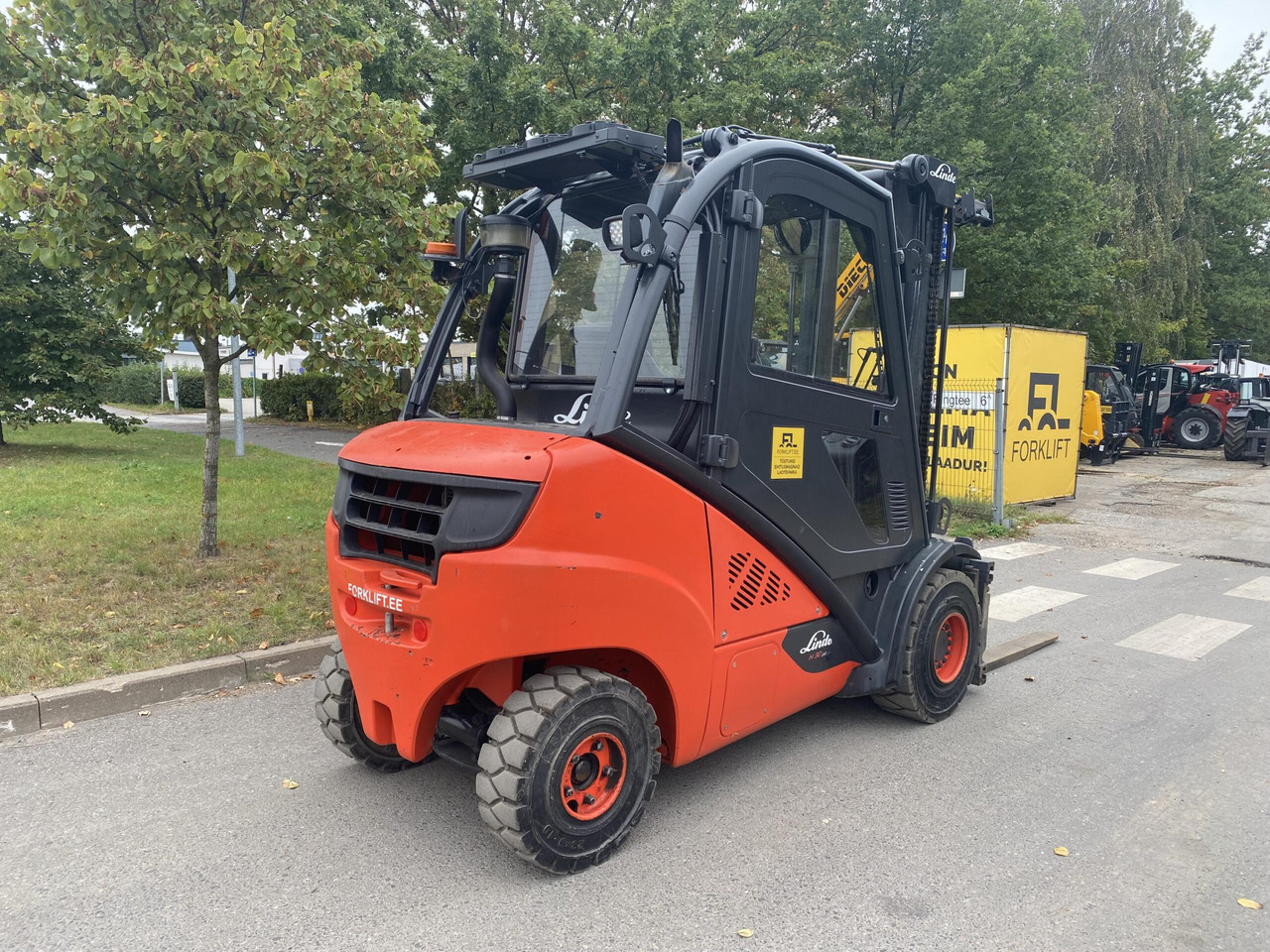 Linde H30D - Дизелов мотокар: снимка 4 Linde H30D - Дизелов мотокар: снимка 4