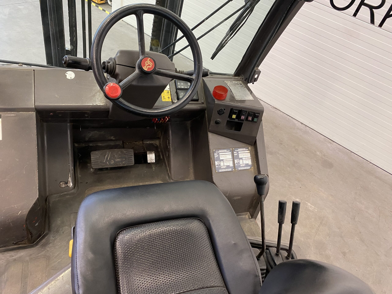 Дизелов мотокар Manitou MSI30D: снимка 6